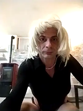 Snapshot of marti_8 chatting on 26, 3, 2026 marti 8 online show from 26, 3, 2026