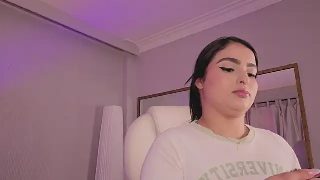 Stephany Harlot online show from 19, 3, 2026