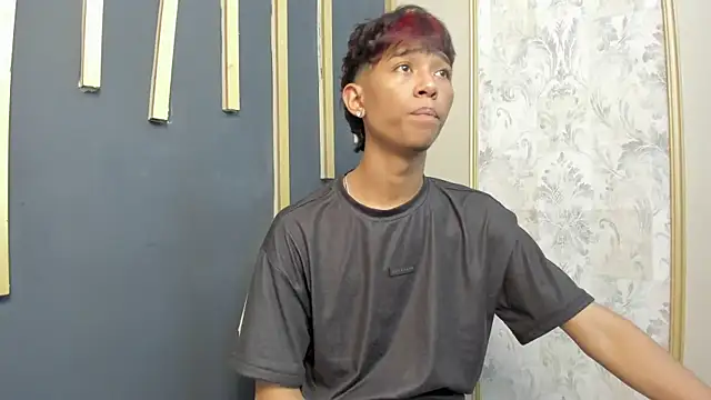 Little Twink19x online show from 20, 2, 2026