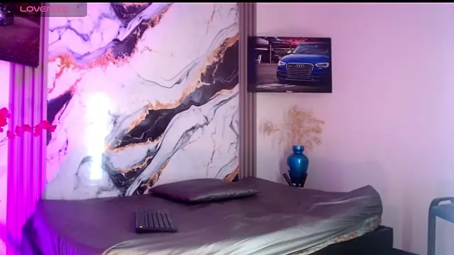 Snapshot of Alondra_Wile chatting on 13, 4, 2026 Alondra Wile online show from 13, 4, 2026