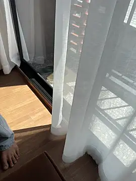 zhuendong000001 online show from 28, 6, 2026