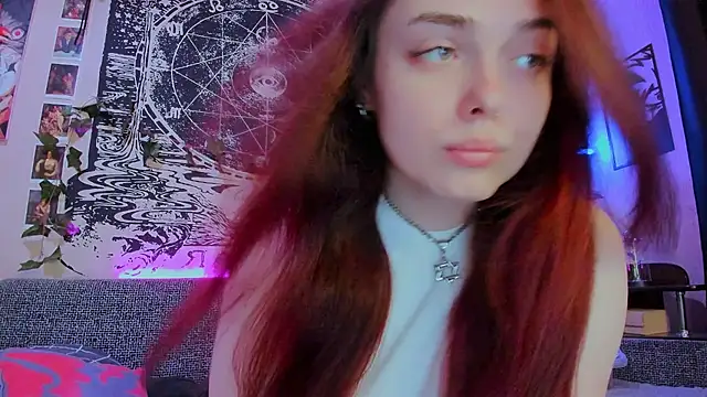 Snapshot of FearlessDivaX chatting on 13, 3, 2026 FearlessDivaX online show from 13, 3, 2026