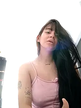 sara cute so online show from 25, 3, 2026