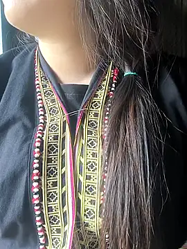 MayEva ly online show from 1, 3, 2026