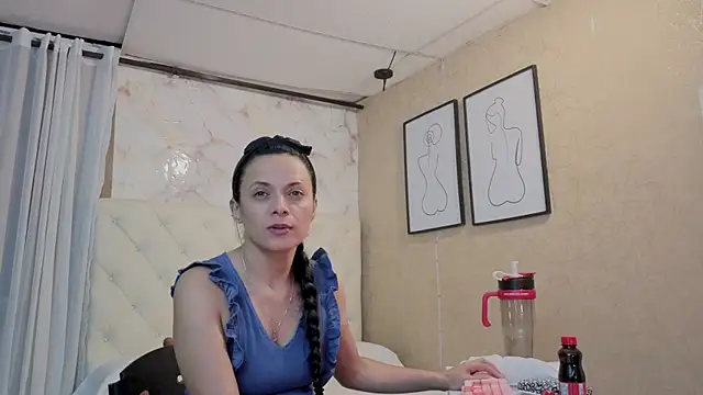 QueenSallyDesire online show from 21, 5, 2026