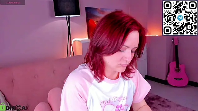 taticamomile online show from 8, 4, 2026