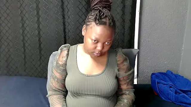 Snapshot of CrazeAss chatting on 17, 5, 2026 CrazeAss online show from 17, 5, 2026