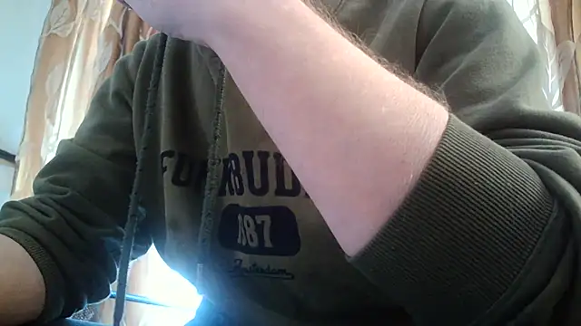 Snapshot of truble78 chatting on 25, 5, 2026 truble78 online show from 25, 5, 2026
