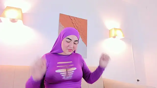 Malika Noor online show from 6, 5, 2026