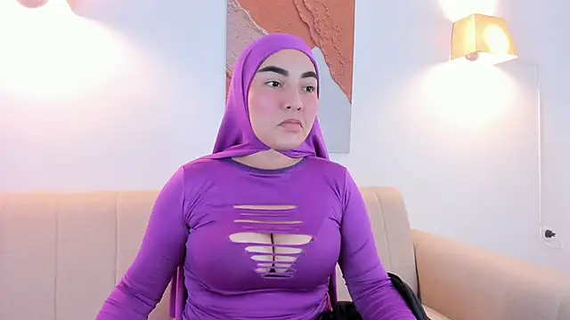 Malika Noor online show from 9, 5, 2026