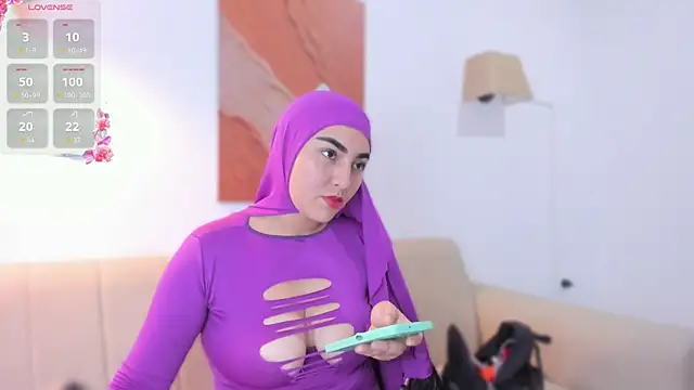 Malika Noor online show from 22, 5, 2026