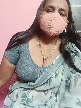 Snapshot of keerthy_telugu chatting on 13, 7, 2026 keerthy telugu online show from 13, 7, 2026