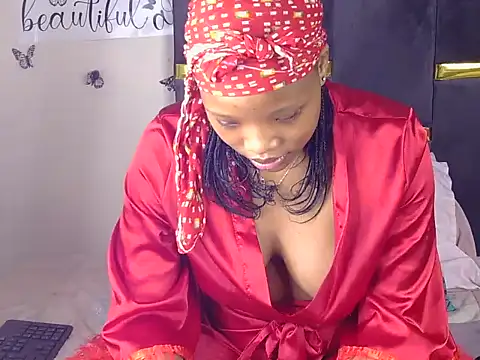 Divine Beautyxx online show from 25, 5, 2026