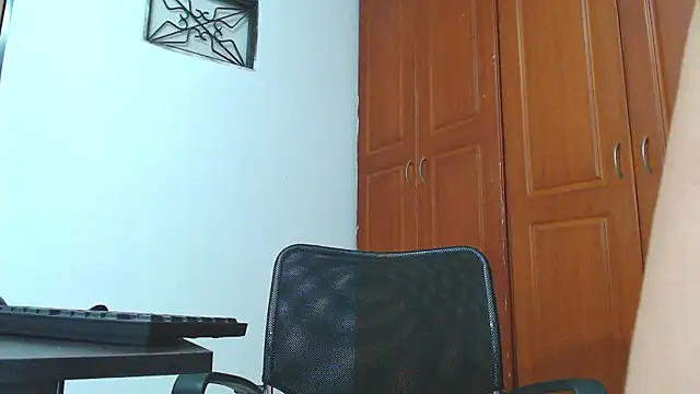 lorena bv1 online show from 5, 3, 2026