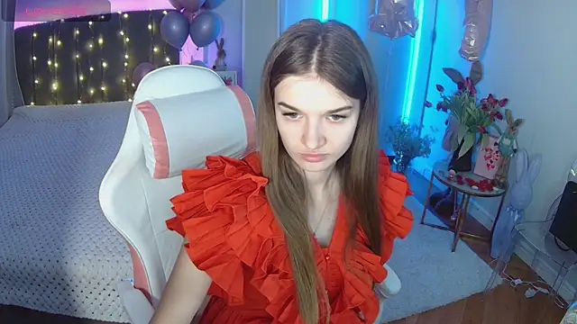 Ann Wood online show from 15, 3, 2026