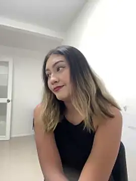 Luna lux  online show from 28, 2, 2026