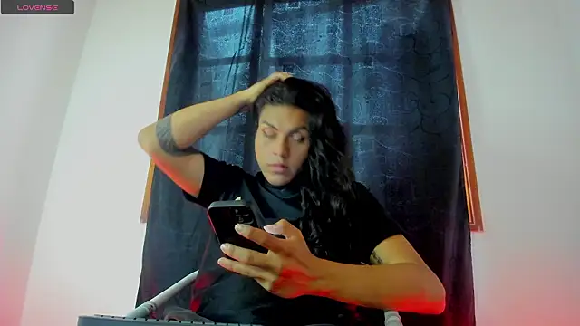 Jess Hoffman online show from 9, 3, 2026