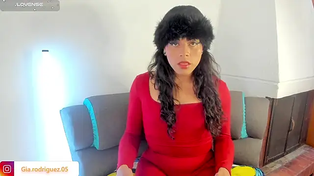 Jess Hoffman online show from 9, 5, 2026