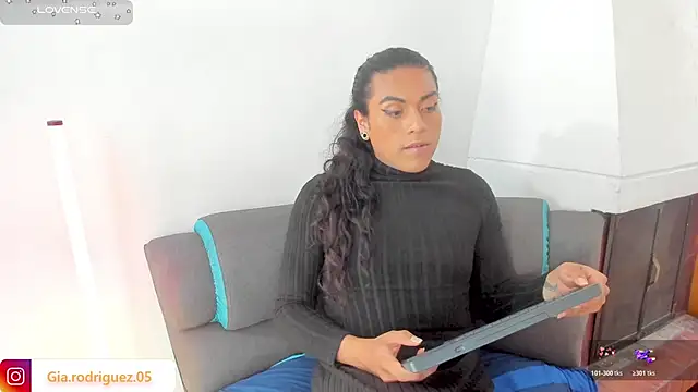 Jess Hoffman online show from 11, 5, 2026