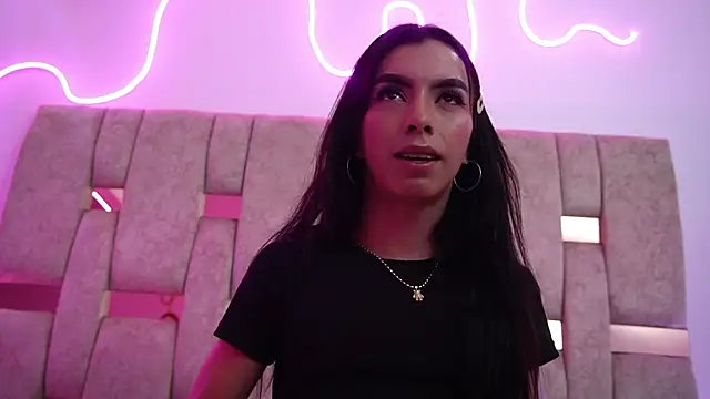 Snapshot of Fernanda_thail_ chatting on 17, 3, 2026 Fernanda thail online show from 17, 3, 2026