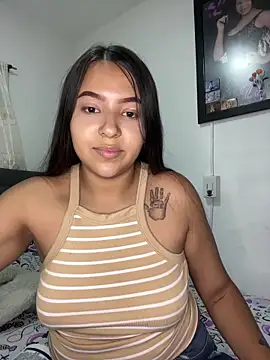 Snapshot of esmeralda_diaz_ chatting on 21, 2, 2026 esmeralda diaz online show from 21, 2, 2026