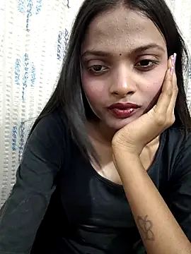 iam-anshika online show from 18, 4, 2026