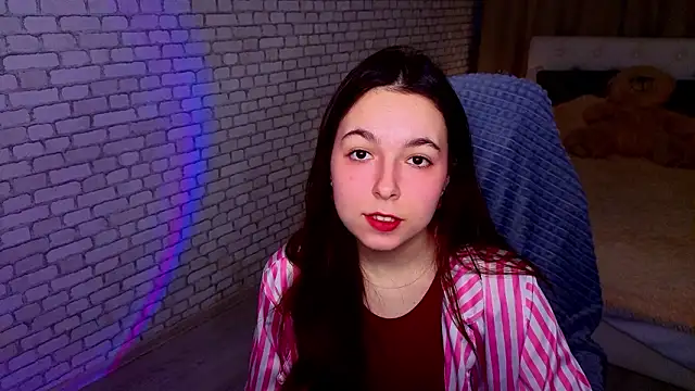 Snapshot of BellaThery chatting on 20, 3, 2026 BellaThery online show from 20, 3, 2026