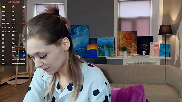 CleopatraHabibi online show from 6, 7, 2026