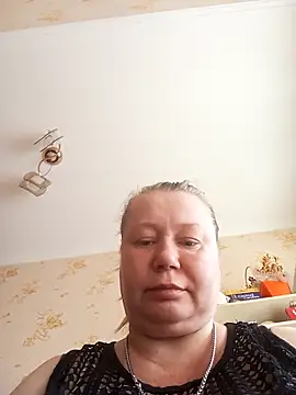 KiraStanton online show from 6, 5, 2026