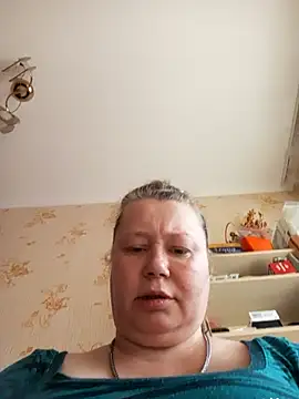 KiraStanton online show from 9, 5, 2026