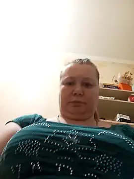 KiraStanton online show from 11, 5, 2026