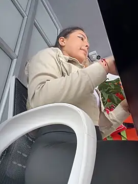 AbyCollins  online show from 27, 2, 2026