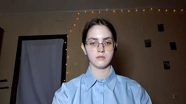 Katelemon online show from 8, 4, 2026