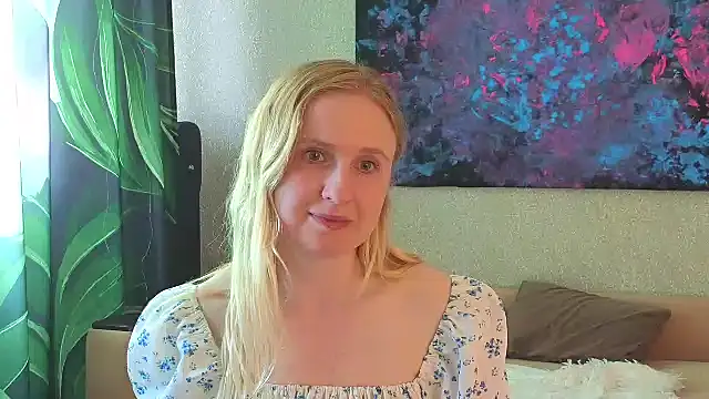 Lanavi Smile online show from 19, 6, 2026