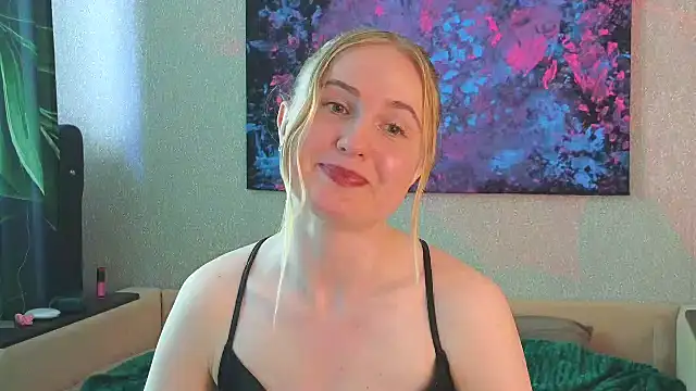 Snapshot of Lanavi_Smile chatting on 22, 6, 2026 Lanavi Smile online show from 22, 6, 2026