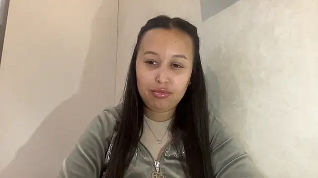 Dana 005 online show from 5, 5, 2026