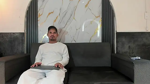 Latins on fire online show from 16, 5, 2026