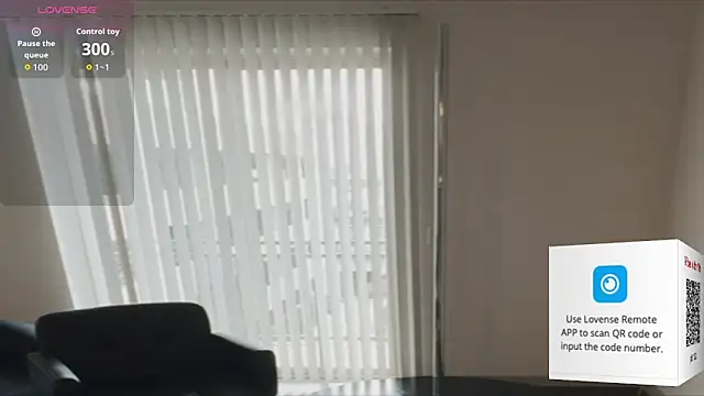 Vesper Vex online show from 5, 3, 2026