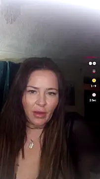 Snapshot of Kandi-kiss chatting on 2, 7, 2026 Kandi-kiss online show from 2, 7, 2026