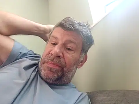 Snapshot of stud2512 chatting on 29, 6, 2026 stud2512 online show from 29, 6, 2026
