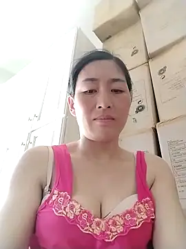 Snapshot of lris-Beauty77 chatting on 2, 3, 2026 lris-Beauty77 online show from 2, 3, 2026