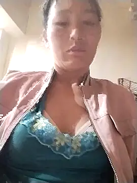 Snapshot of lris-Beauty77 chatting on 8, 3, 2026 lris-Beauty77 online show from 8, 3, 2026