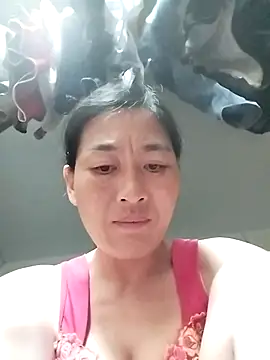 Snapshot of lris-Beauty77 chatting on 16, 3, 2026 lris-Beauty77 online show from 16, 3, 2026