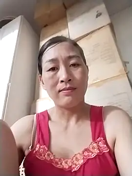 Snapshot of lris-Beauty77 chatting on 1, 4, 2026 lris-Beauty77 online show from 1, 4, 2026