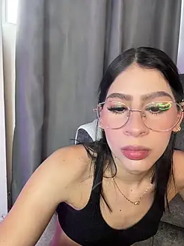 Snapshot of Dasha_Be chatting on 15, 4, 2026 Dasha Be online show from 15, 4, 2026