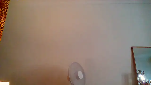 Lilbadmiaxo online show from 23, 6, 2026