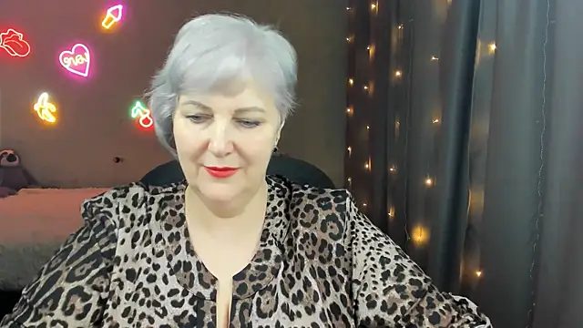 Mary-Leee online show from 8, 3, 2026