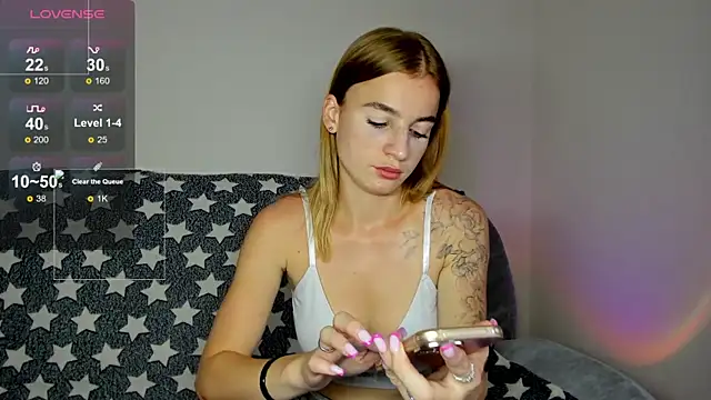 Snapshot of Stacey_Brow chatting on 6, 7, 2026 Stacey Brow online show from 6, 7, 2026