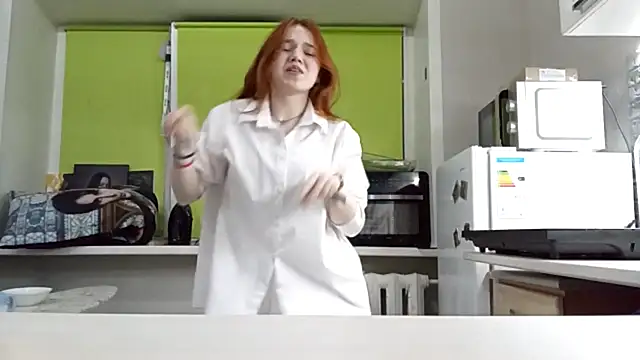 Snapshot of DizzyRina chatting on 2, 4, 2026 DizzyRina online show from 2, 4, 2026