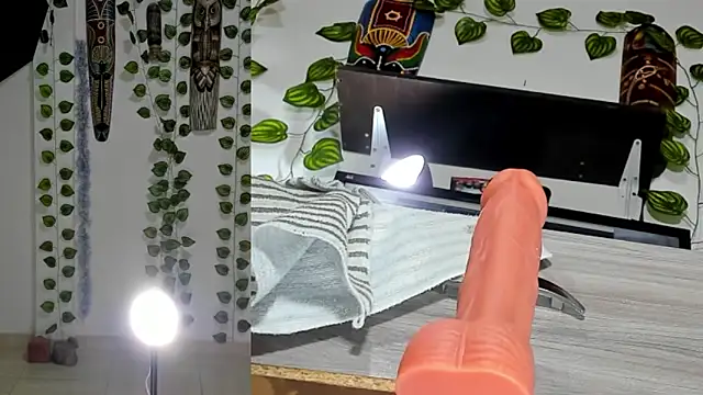 bella  funny online show from 29, 5, 2026